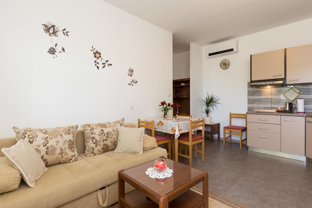 Apartments Olive Mlini Exterior foto